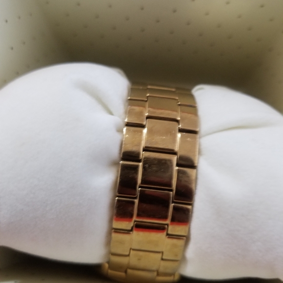 Kate Spade Gold Watch - Picture 5 of 6